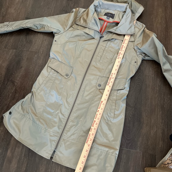 Cole Haan iridescent trench coat rain jacket - Picture 5 of 8